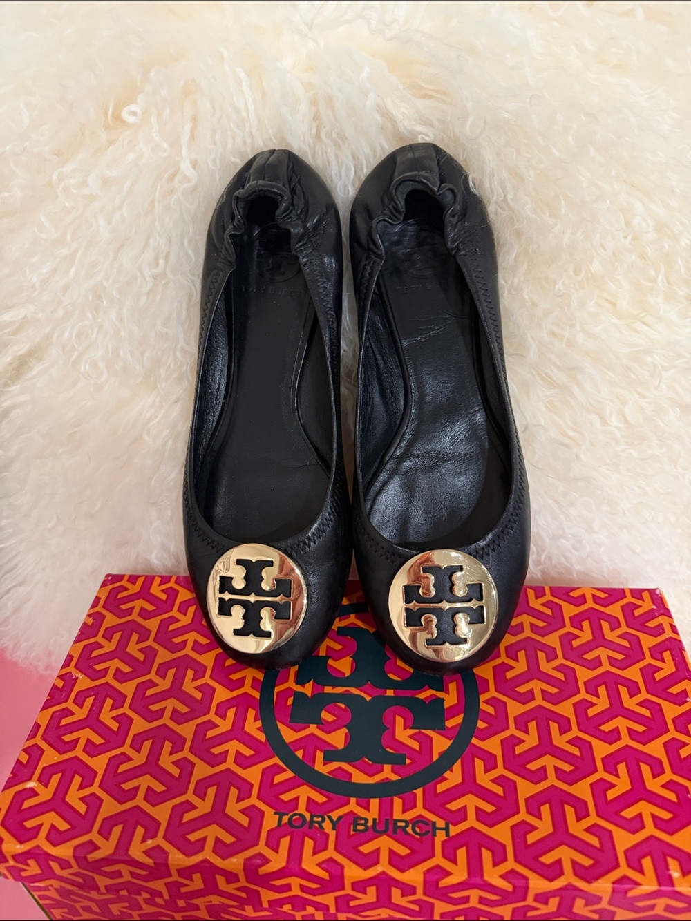 Tory Burch Black Leather Logo Medallion Ballet Flats